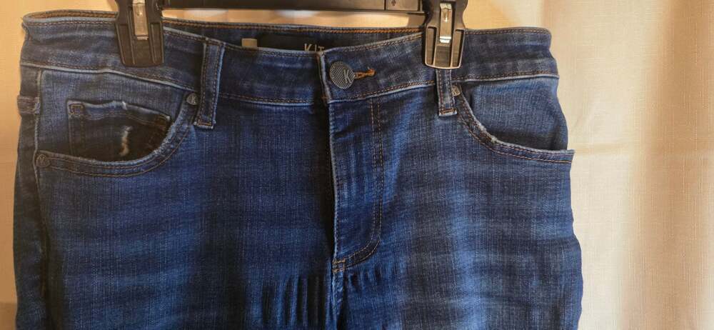 Kut from the Kloth Mia Skinny Jeans with Raw Hem Dark Wash Size 6 - Picture 5 of 10
